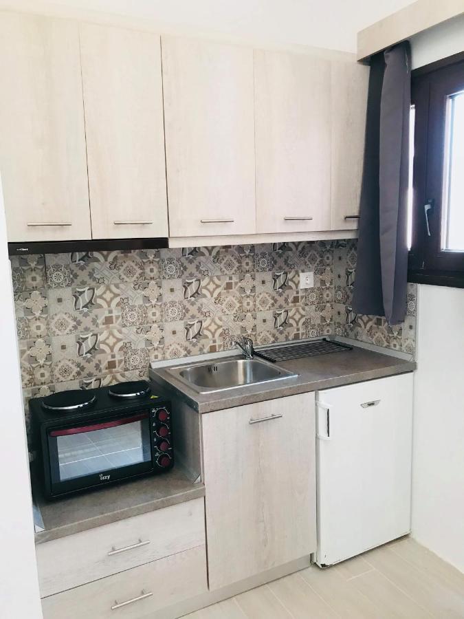 Golden View Apartments Myrina Limnos ภายนอก รูปภาพ