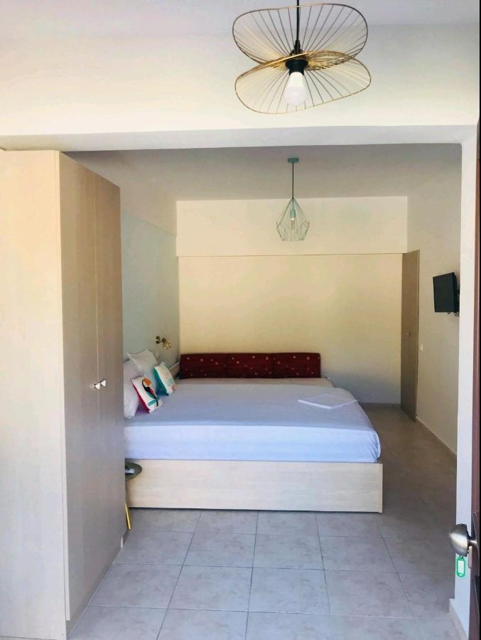 Golden View Apartments Myrina Limnos ภายนอก รูปภาพ