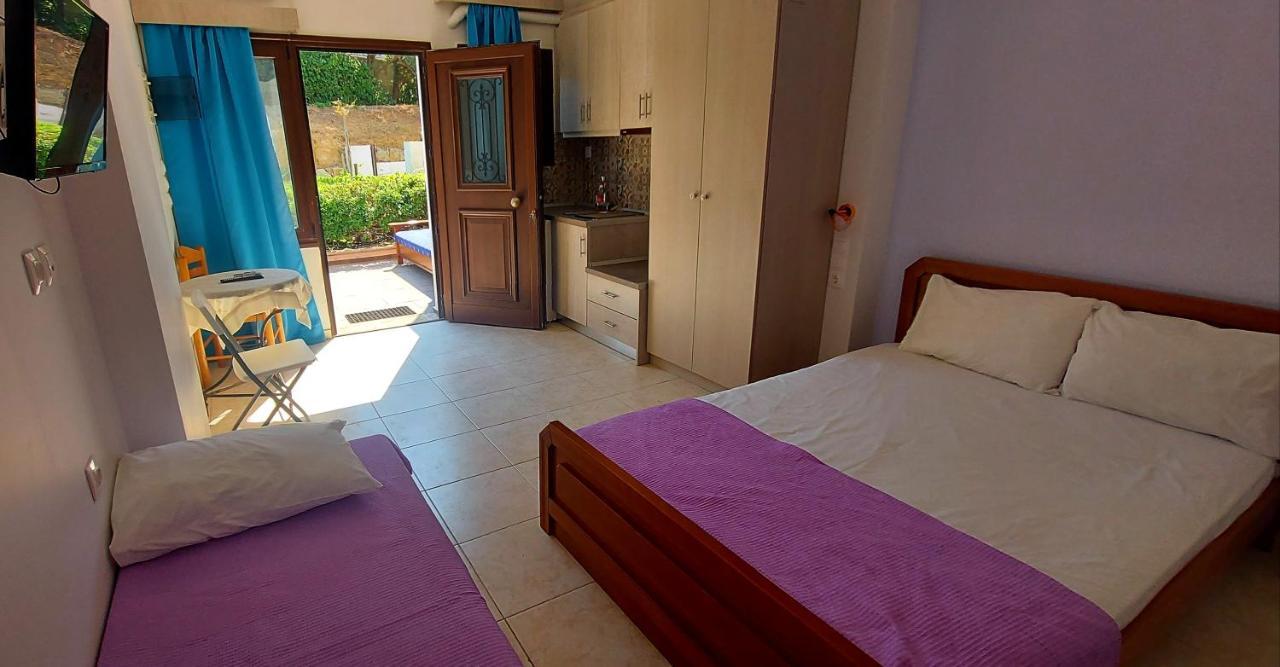 Golden View Apartments Myrina Limnos ภายนอก รูปภาพ