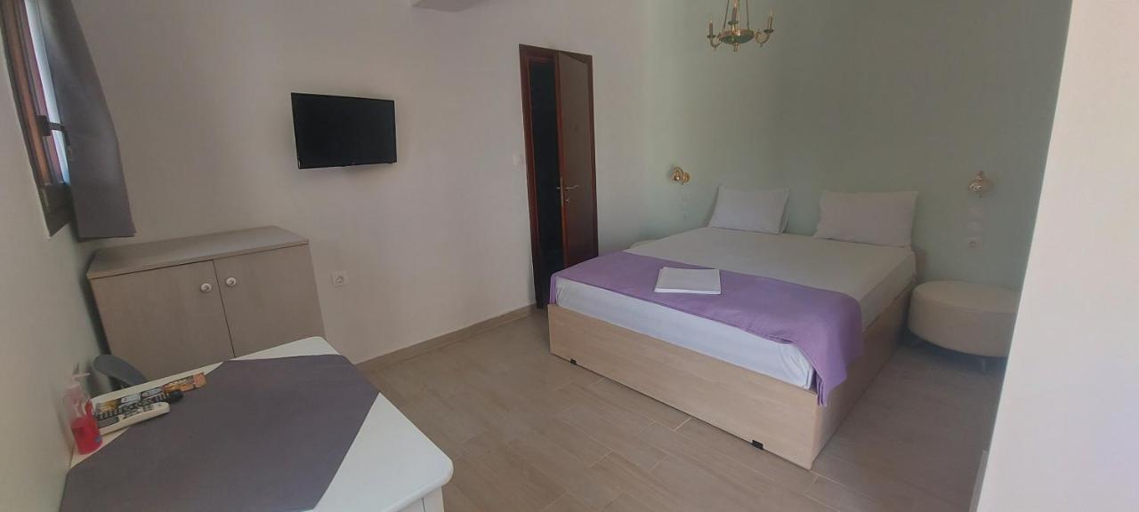 Golden View Apartments Myrina Limnos ภายนอก รูปภาพ